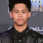 3-rhenzy-feliz