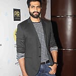 5-akshay-oberoi