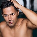 Jay Hernandez