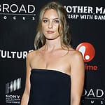 Leila George