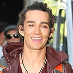 Robert Sheehan