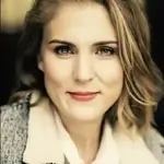 aidee-walker-profile