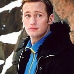alexander-skarsgard-facecut