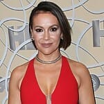 alyssa-milano-height