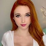 amouranth-face
