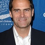 andy-buckley-height