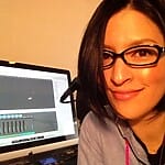 angela-aki-singer