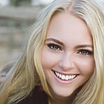 Annasophia Robb