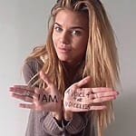 annalynne-mccord-height