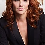 Anne Leighton