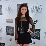 annette-mia-flores-bio