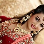 anum-fayyaz-smile