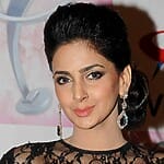 beautiful_heroine_saba_qamar_hd_wallpapers