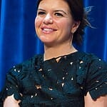 casey-wilson-bio