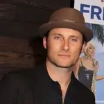 Chris Stills