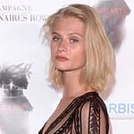 clara-rosager-body