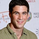 eddie-cahill-featured