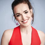 elizabeth-henstridge-age