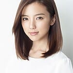 erina-mano-height