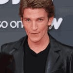 Ewan Mitchell
