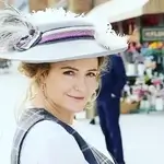 Helene Joy