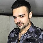 Mahaakshay Chakraborty