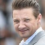 jeremy-renner-smilw