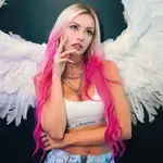 katie-angel-model