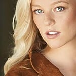 kelly-van-der-burg-bio