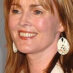 laura-innes-ag