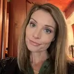 lisa-brenner-face