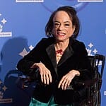 liz-carr-body