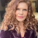 Lolita Davidovich