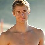 luke-mitchell-weight