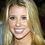 Melissa Schuman - Profile, Net worth and Facts