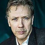mikael-persbrandt-facts