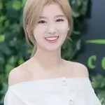 Minatozaki Sana