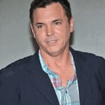 Nicholas Lea