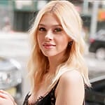 nicola-peltz-height