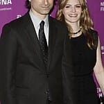 noah-baumbach-with-wife