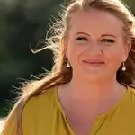 olesia-zhurakivska-profile