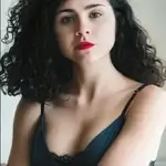 olivia-delcan-profile