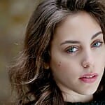 oyku_karayel_kimdir_iste_biyografisi_15005_1242
