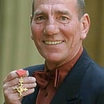 Pete Postlethwaite