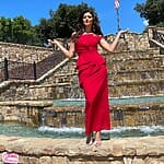 pooja-batra-pretty-hot