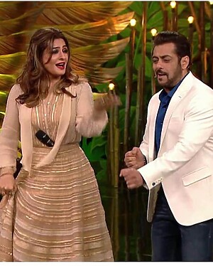 Raveena Tandon Controversies