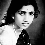 Raveena Tandon Early Life And Upringing