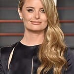 Ricki Noel Lander