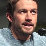 robert-buckley