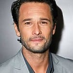rodrigo-santoro-body